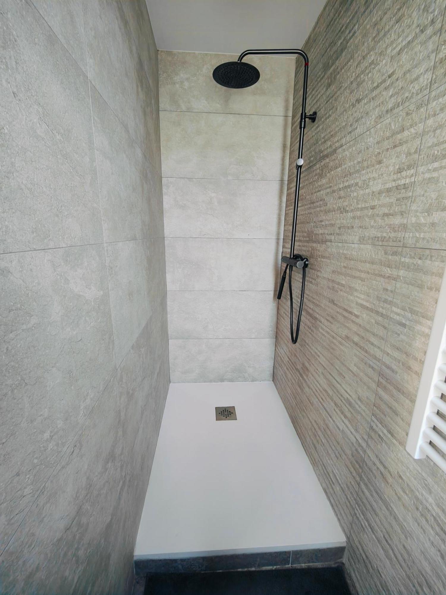 Self-Checkin Town House - Rooms To Rent In A Beautiful Modern Town House - Not A Hotel - Location De Chambres Avec Arrivee En Autonomie - Extra Fee For Sheets And Towels - Private Parking - Check Your Plateform Inbox And Follow Check-In Instructions Saint-Romain-en-Gal Exterior photo