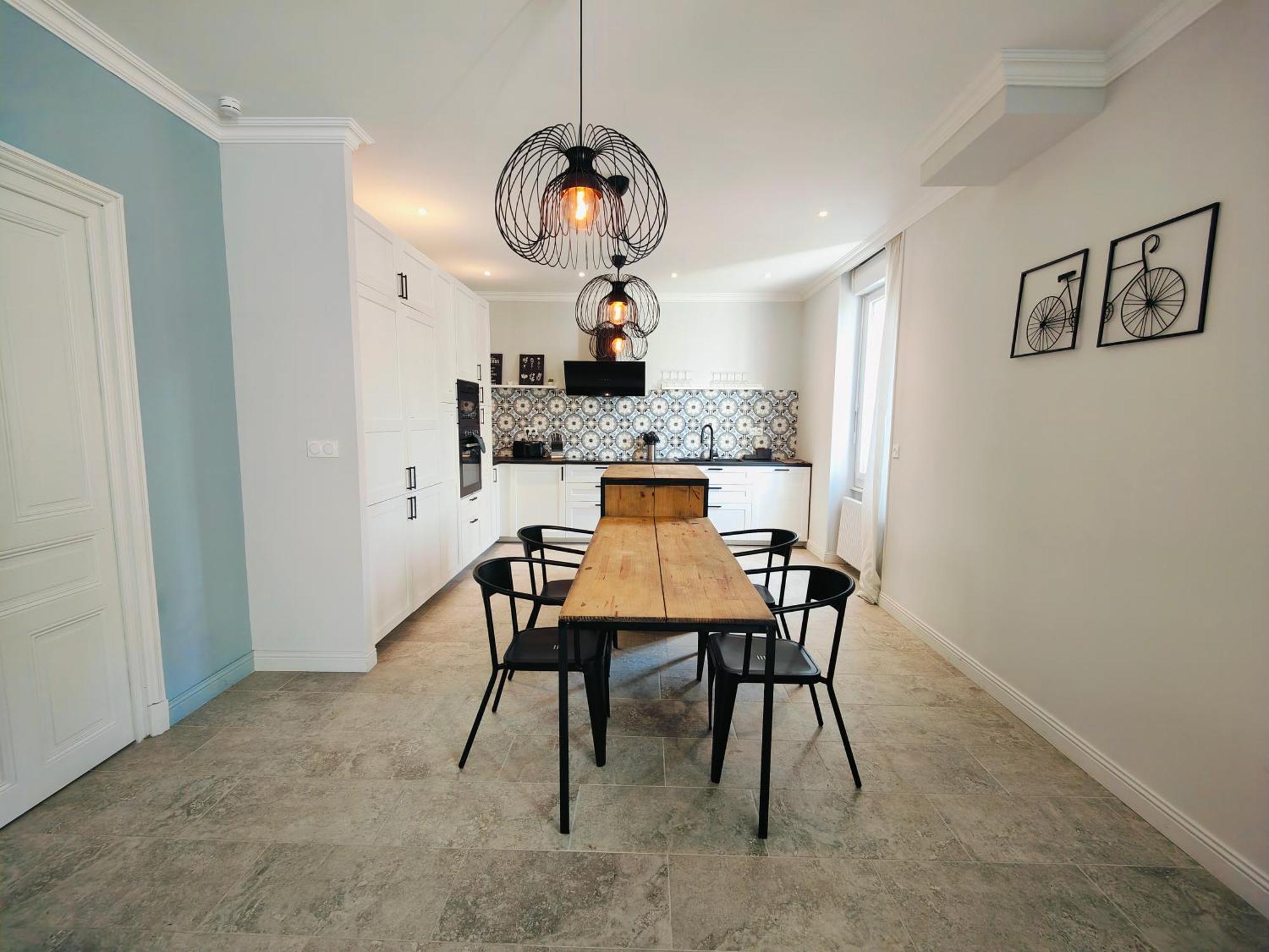 Self-Checkin Town House - Rooms To Rent In A Beautiful Modern Town House - Not A Hotel - Location De Chambres Avec Arrivee En Autonomie - Extra Fee For Sheets And Towels - Private Parking - Check Your Plateform Inbox And Follow Check-In Instructions Saint-Romain-en-Gal Exterior photo